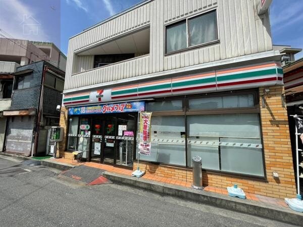 周辺環境(セブン-イレブン 八尾山本町１丁目店 505m)