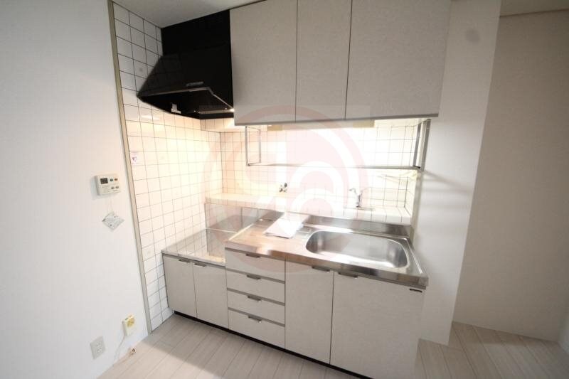 物件内観写真7　(キッチンでお料理をお楽しみください)