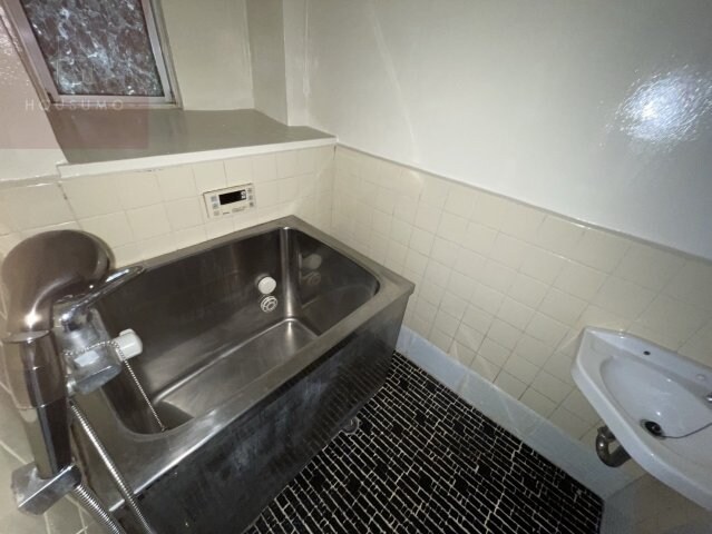 物件内観写真8　(玄関です)