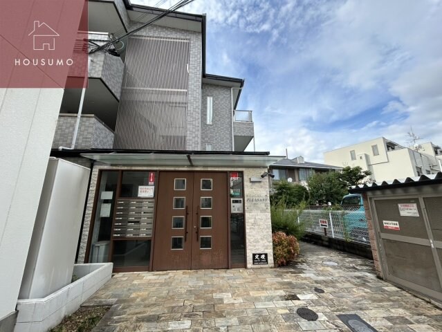 物件外観写真3　(おしゃれな外観です)