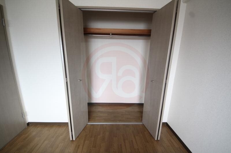 物件内観写真23　(収納スペース豊富です)