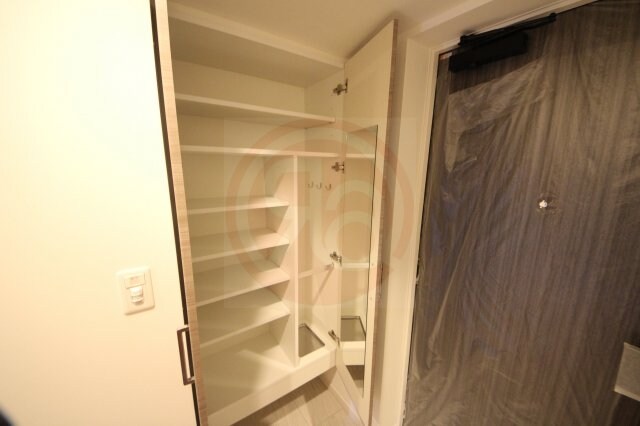 物件内観写真10　(収納があります)