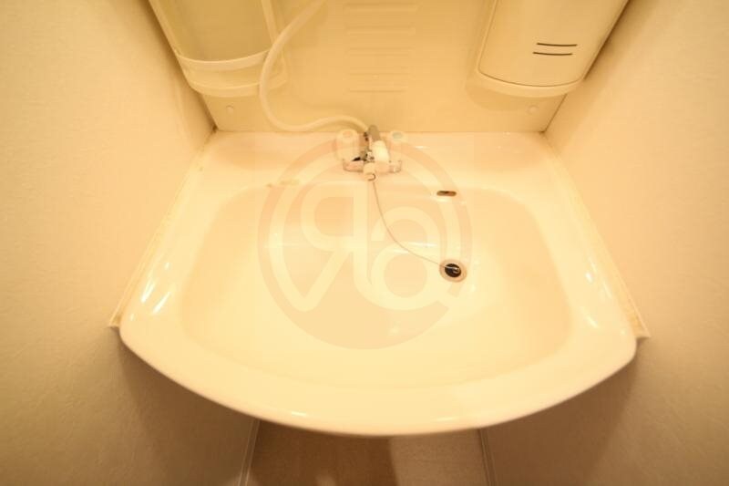 物件内観写真20　(明るい洗面所です)