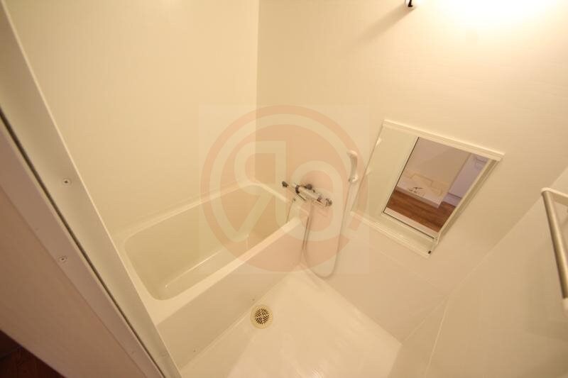 物件内観写真8　(日々の暮らしに欠かせないお風呂です)