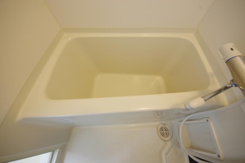 物件内観写真26　(日々の暮らしに欠かせないお風呂です)