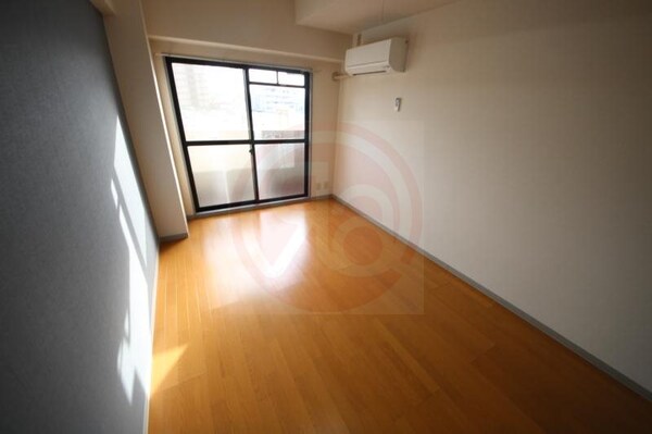 洋室(コンパクトで使いやすい洋室です)