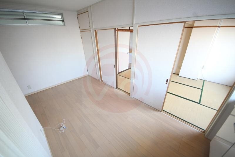 物件内観写真18　(洋室です)