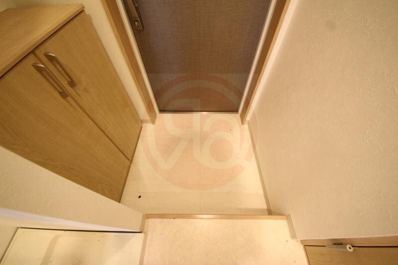 物件内観写真15　(シンプルで使いやすい玄関です)