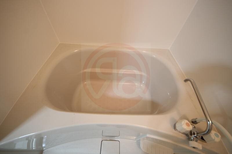 物件内観写真9　(きれいなお風呂です)