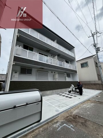 物件外観写真4　(落ち着いた雰囲気の外観です)