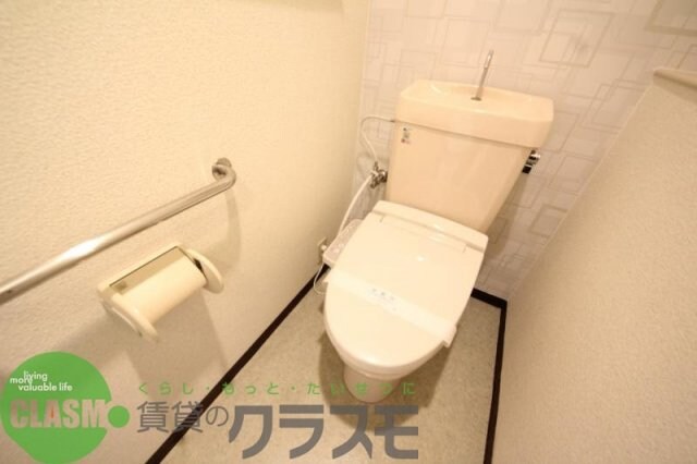 物件内観写真8　(トイレも気になるポイント)