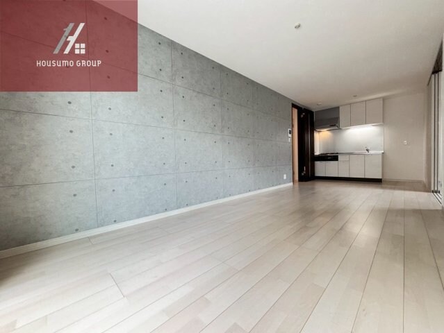 物件内観写真6　(使いやすいリビングです)