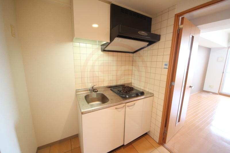 物件内観写真9　(キッチンでお料理をお楽しみください)