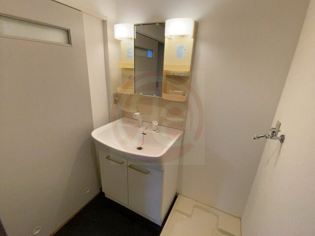 物件内観写真19　(独立洗面化粧台付き)