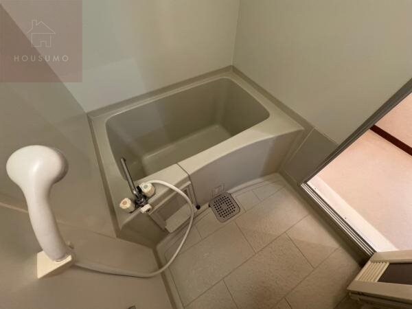 物件内観写真18　(ゆったり過ごせるお風呂です)