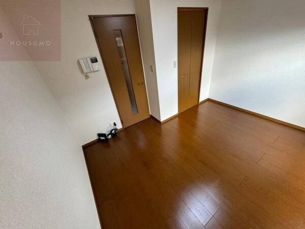 物件内観写真27　(きれいな洋室です)