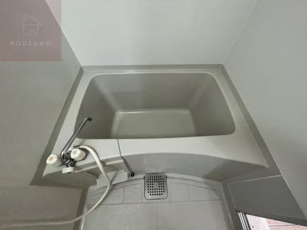 浴室(お風呂で日々の疲れを落としましょう)