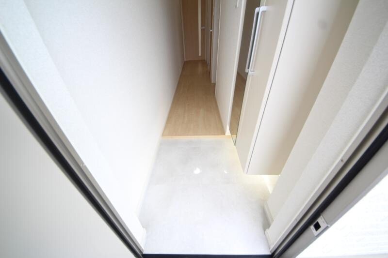 物件内観写真9　(落ち着いた玄関です)