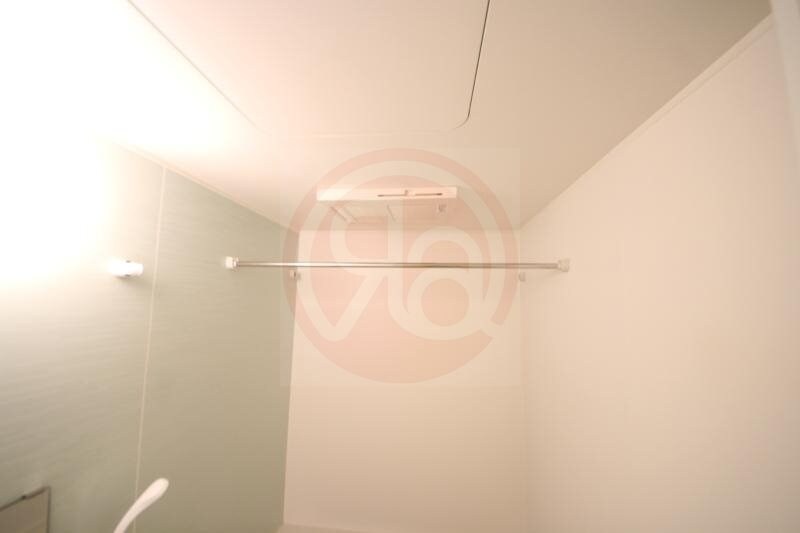 物件内観写真10　(きれいなお風呂です)