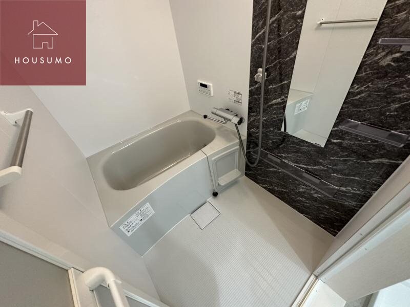 物件内観写真6　(日々の暮らしに欠かせないお風呂です)