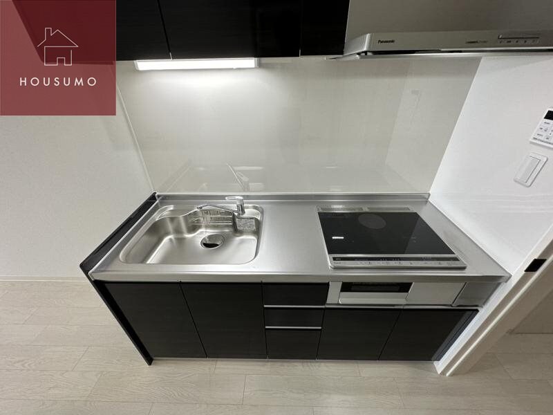 物件内観写真17　(コンパクトなキッチンで掃除もラクラク)