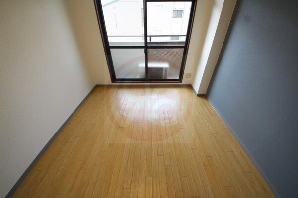 寝室(寝室にぴったりのお部屋です)