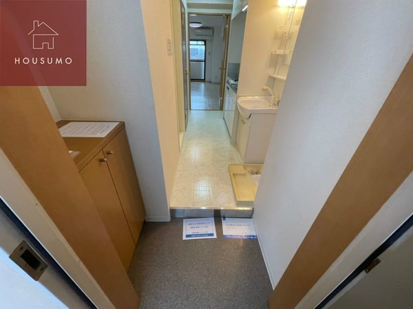 玄関(落ち着いた玄関です)