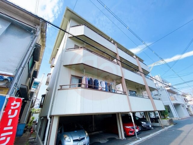 物件外観写真1　(建物外観を気になさる方へ、見た目の良い物件です)
