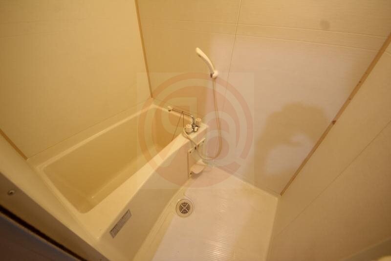 物件内観写真9　(日々の暮らしに欠かせないお風呂です)