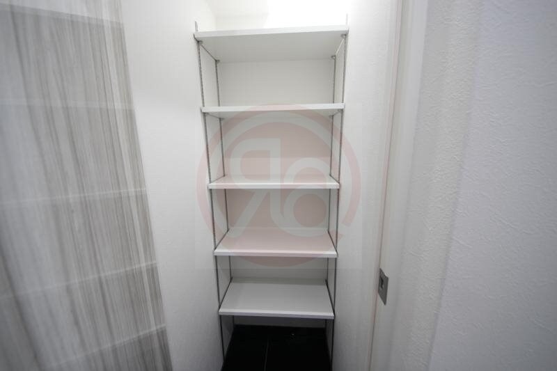 物件内観写真27　(収納のためのスペースです)