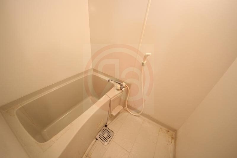 物件内観写真9　(コンパクトで使いやすいお風呂です)