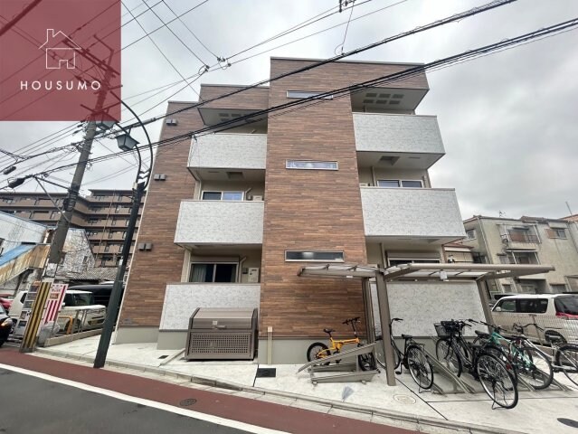 物件外観写真2　(きれいな外観です)