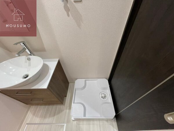 内装他(明るい室内です)