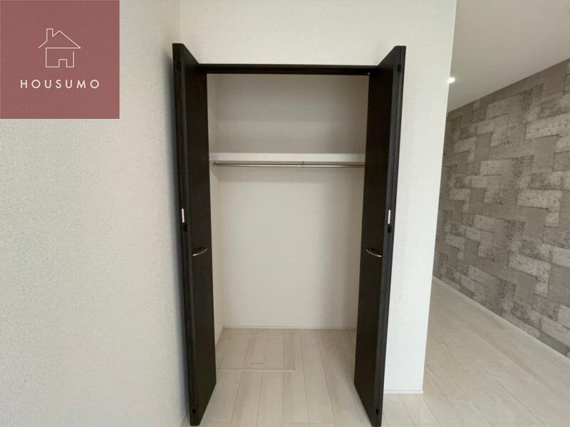 物件内観写真17　(専用の収納スペースです)