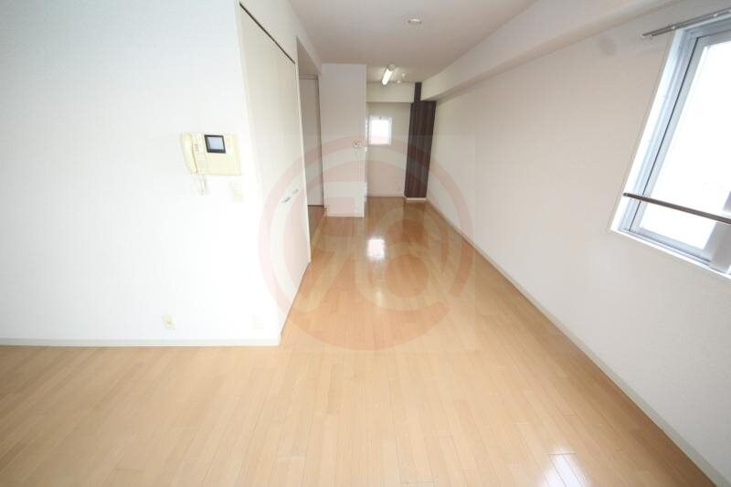 物件内観写真16　(ゆったりとしたリビングです)