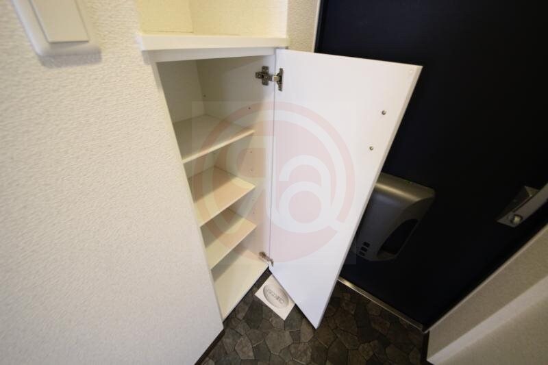 物件内観写真21　(収納があります)