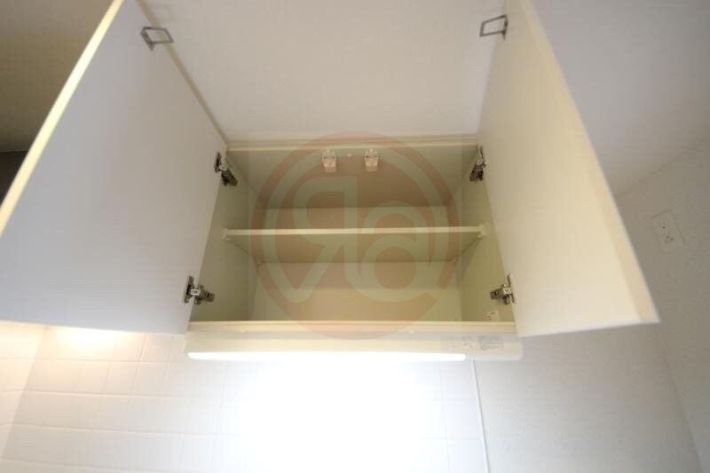 物件内観写真22　(たっぷりとした収納スペースです)