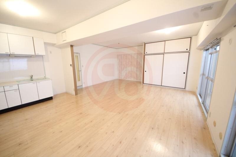 物件内観写真5　(使いやすいリビングです)