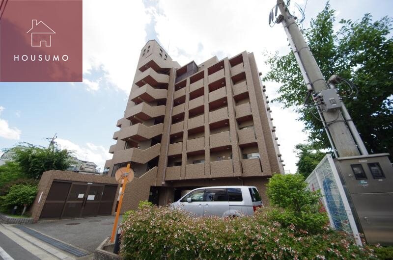 物件外観写真1　(外観もきれいです)