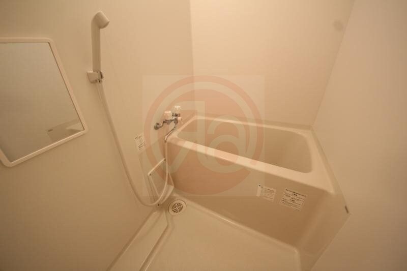 物件内観写真9　(コンパクトで使いやすいお風呂です)