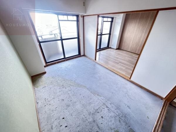 和室(い草の香りが落ち着く素敵な和室です)