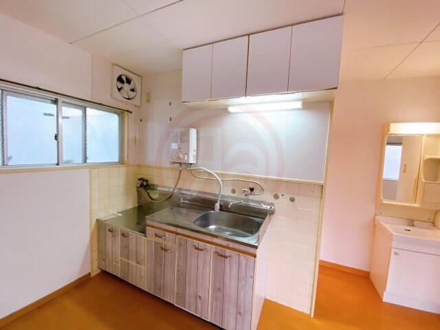 物件内観写真6　(使いやすいキッチンです)