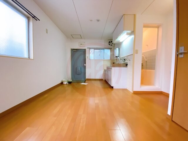 物件内観写真10　(きれいな内装です)