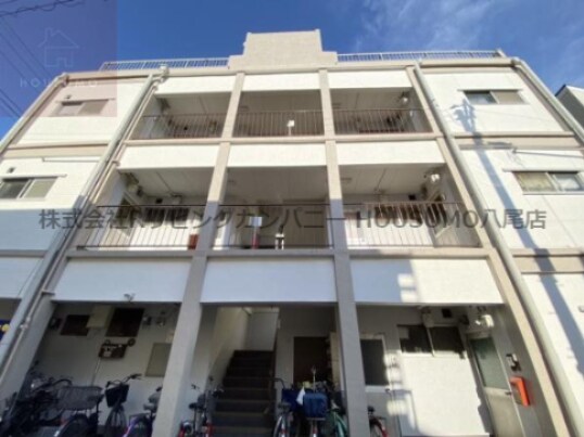 物件外観写真1　(落ち着いた雰囲気の外観です)