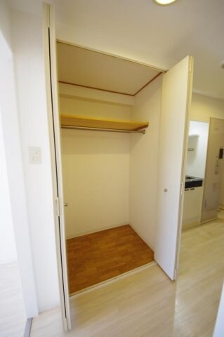 物件内観写真25　(専用の収納スペースです)