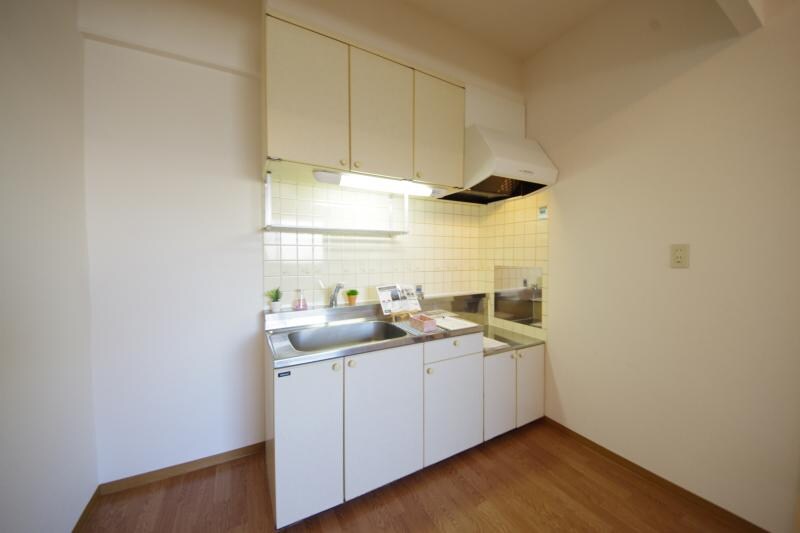 物件内観写真6　(お料理しやすいキッチンです)