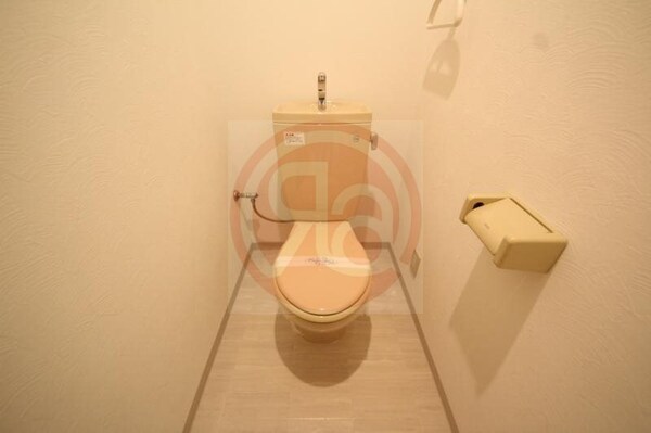 トイレ(ゆったりとした空間のトイレです)