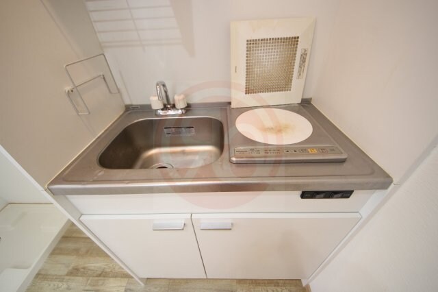 物件内観写真8　(お料理しやすいキッチンです)