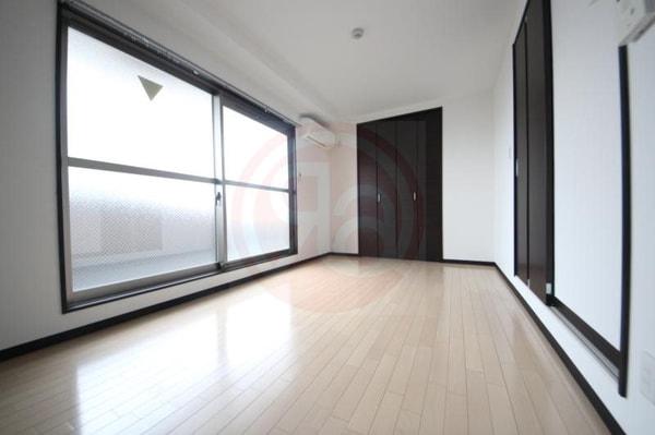 寝室(寝室にぴったりのお部屋です)