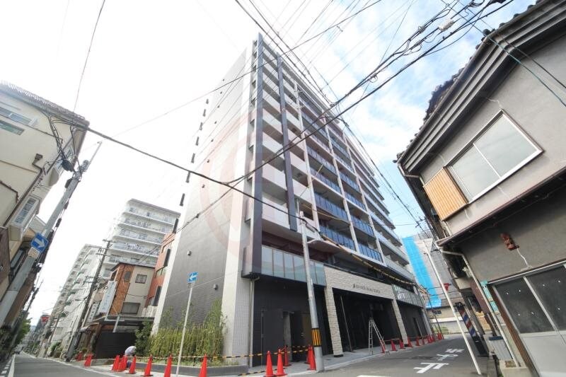 物件外観写真1　(外はこのようになっています)